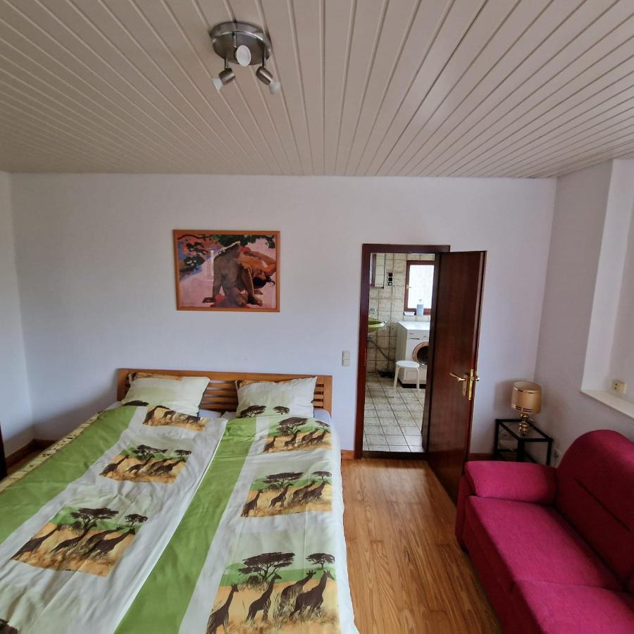 Zuhause Im Gruenen Apartment Essen Bagian luar foto